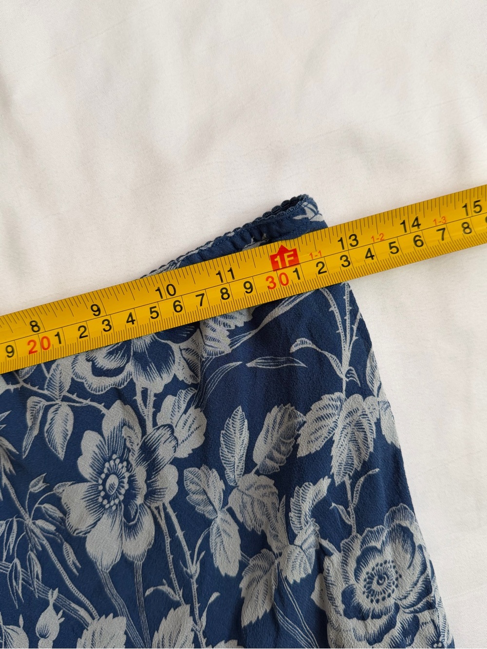 Express Floral Silk Blue Maxi Skirt with Side Slits - Picture 6 of 7